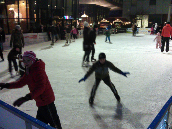 Klzisko pri River Parku ponúka bezplatné korčuľovanie aj túto sezónu.